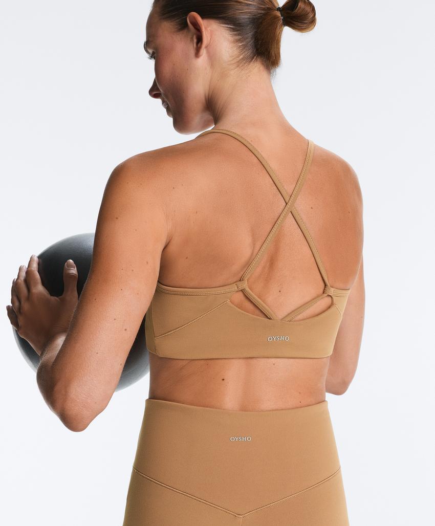 Спортивный топ средней поддержки evermove