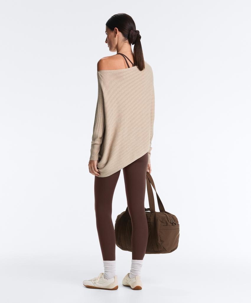 Вязаный свитер-пончо Rib