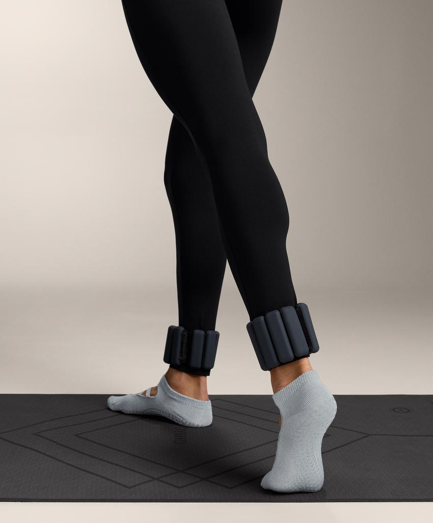 Носки для йоги и пилатес из хлопково-вискозного микса с перекрещивающимися ремнями (2 пары)