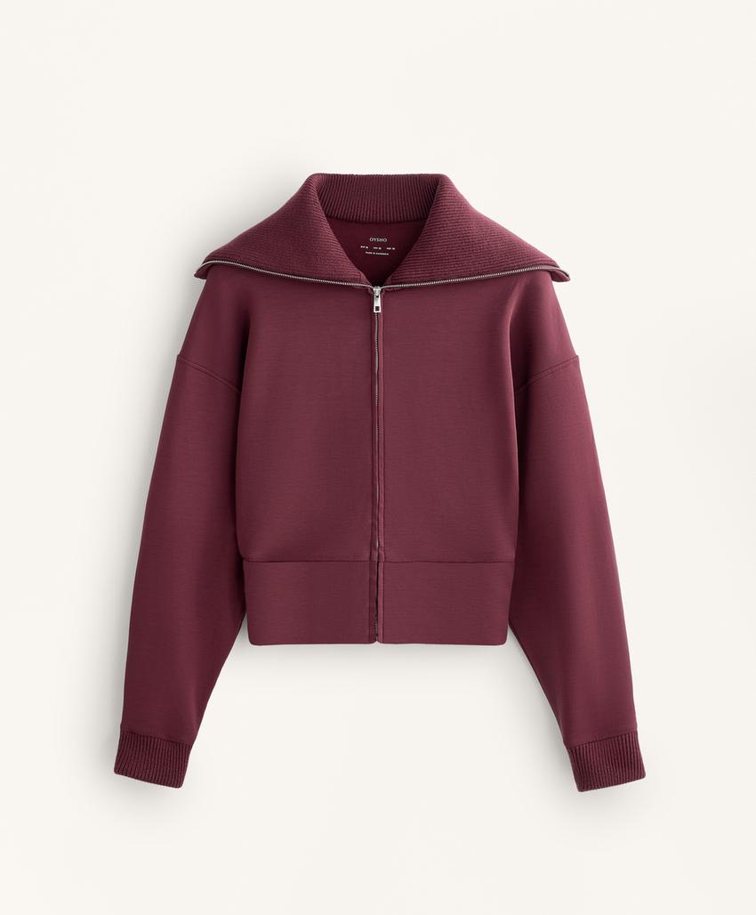 Куртка с втачным поясом и воротником из мягкого модала