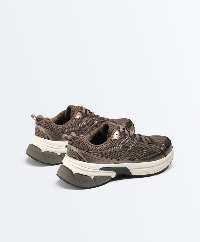 Кроссовки в стиле Running