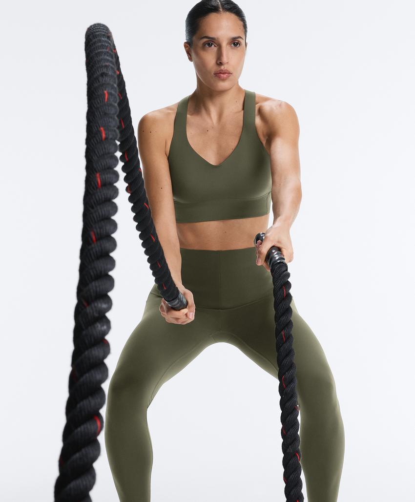 Light Touch medium-support crossover back bra