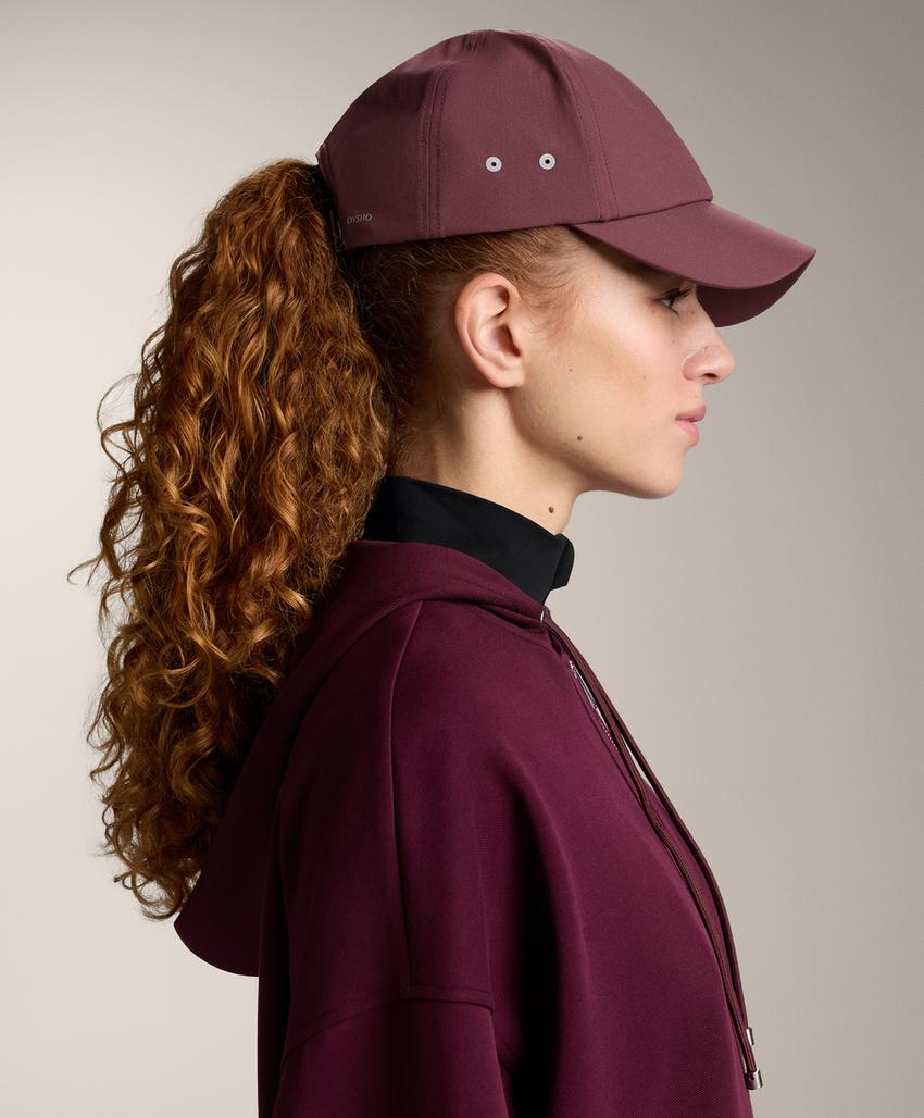 Кепка для спорта с логотипом