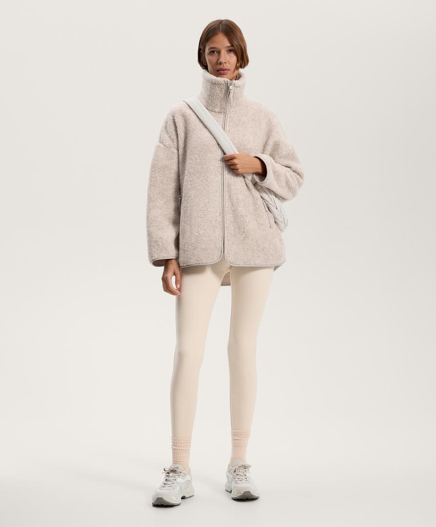 Джинсовая куртка с искусственным мехом в стиле oversize