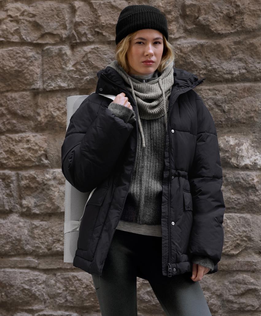 Утепленная куртка с водоотталкивающим покрытием primaloft®