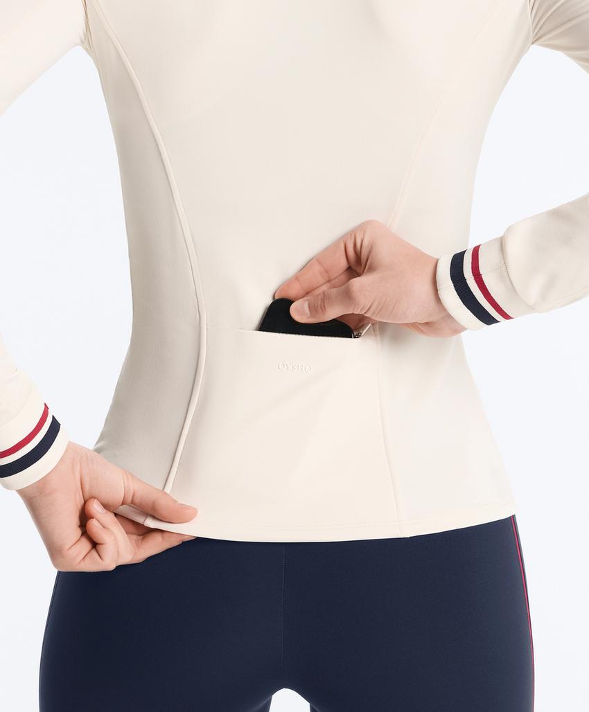 Легкая теплая техническая резиновая куртка