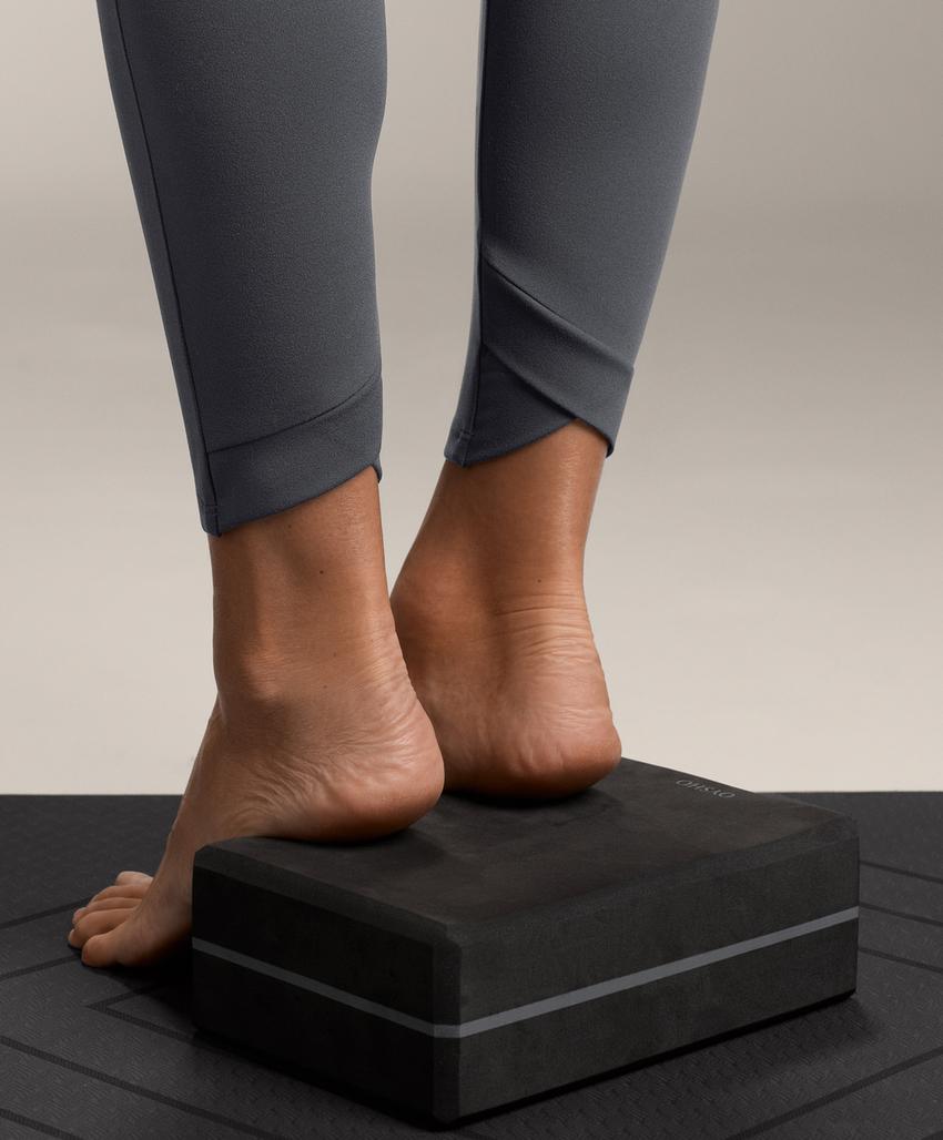 Леггинсы с высокой талией и контрастной отделкой до щиколотки comfortlux