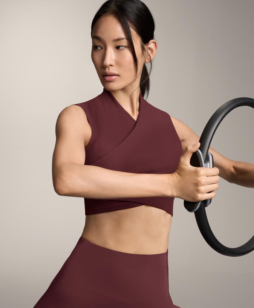 Майка без рукавов comfortlux с перекрещивающимся верхом