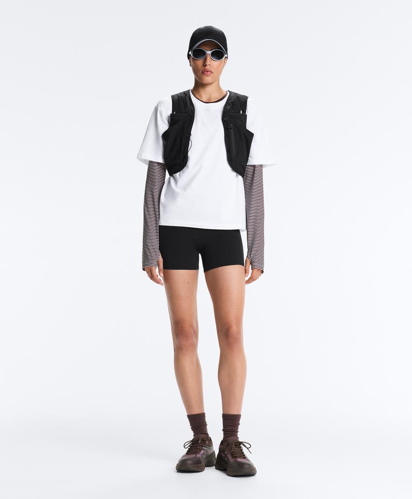 Высокие компрессионные шорты с карманами 10 см