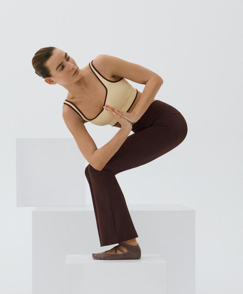 Майка comfortlux с контрастным принтом