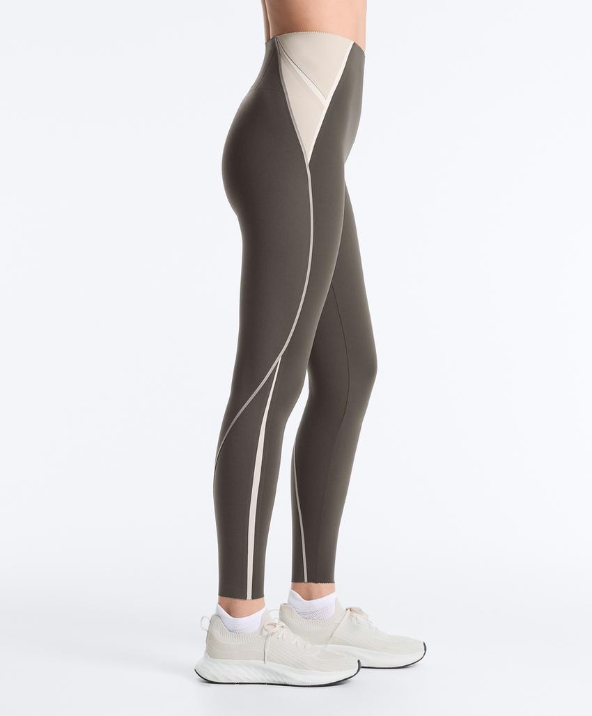 High-rise Compressive reflective core control ankle-length leggings