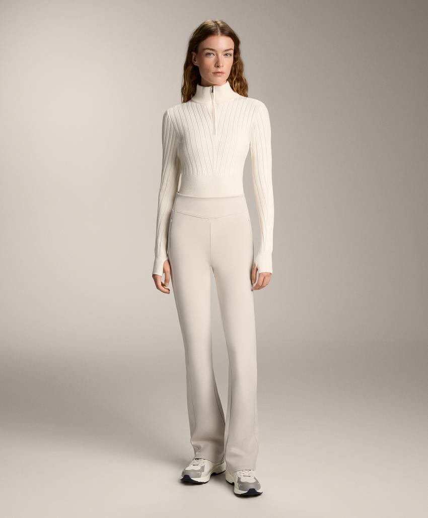 Теплые брюки клеш с высокой посадкой и карманами