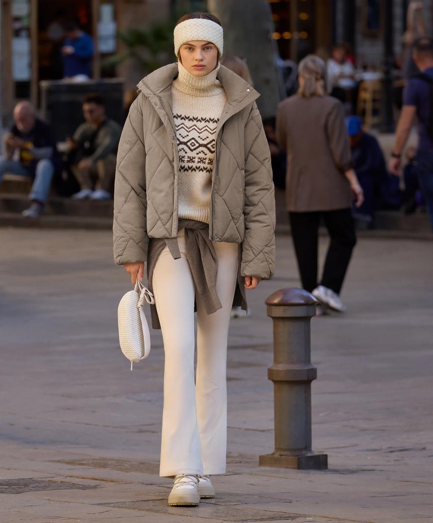 Теплые брюки клеш с высокой посадкой и карманами