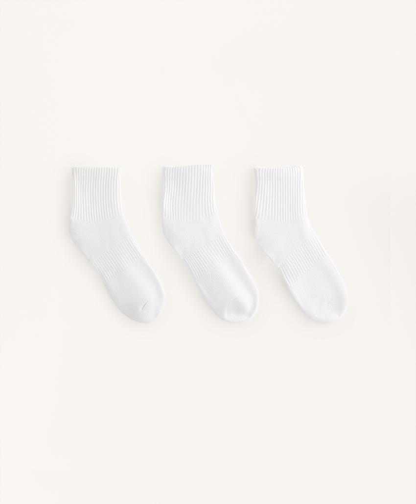 Носки для спорта из хлопкового смесового материала в количестве 3 пар