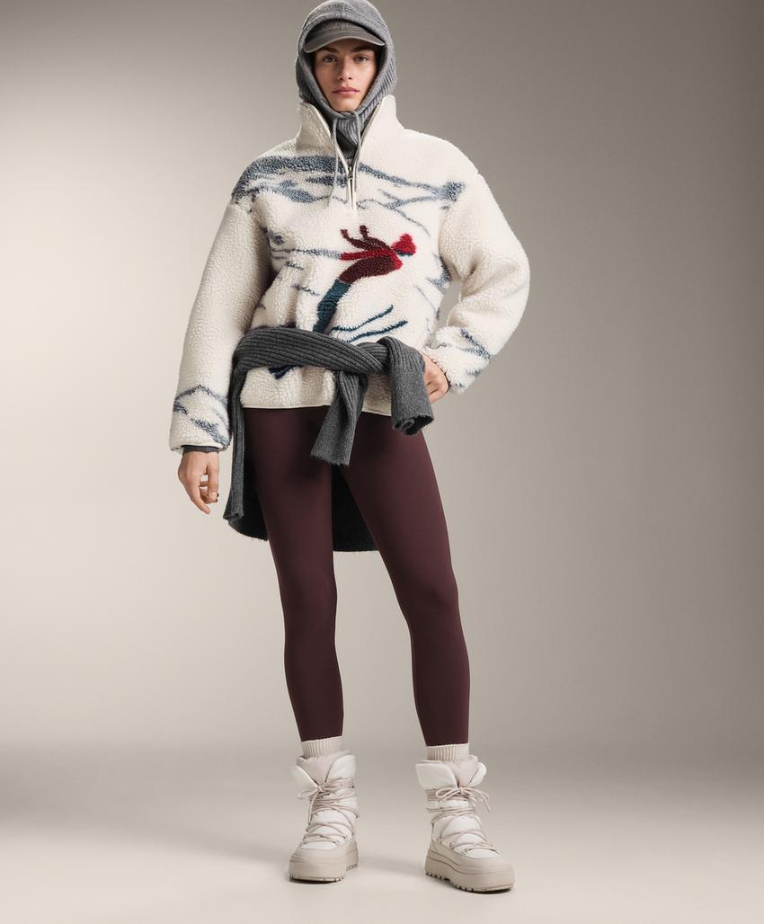 Полуприталенная куртка с молнией и воротником-стойкой из искусственного меха ski club