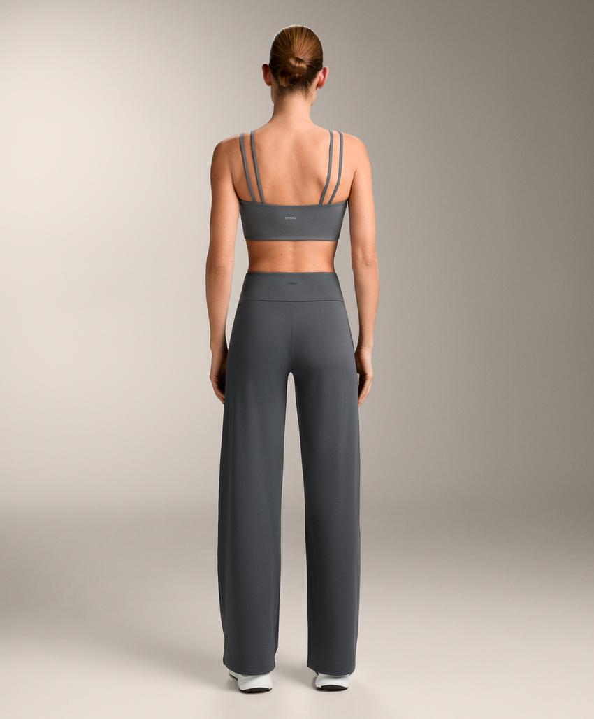 Брюки с высокой посадкой и прямыми брючинами comfortlux