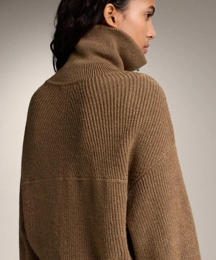 Вязаная куртка с отложным воротником- Заказать в России