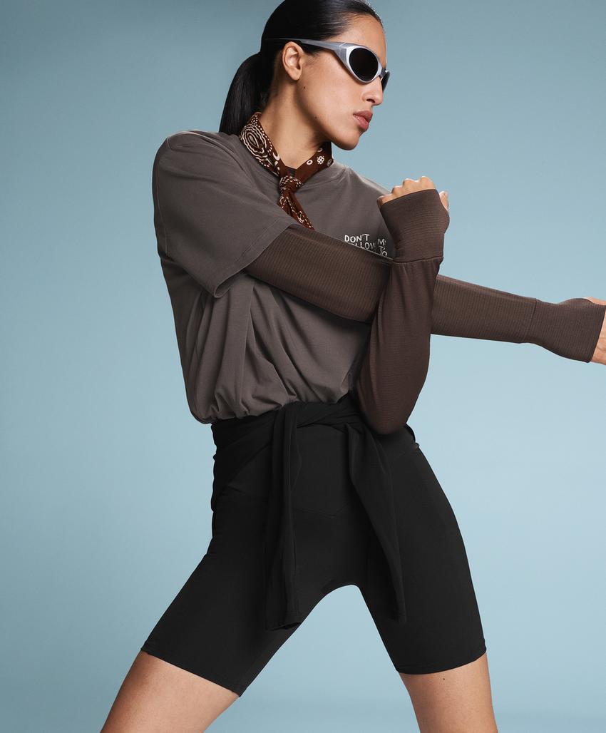 Лонгслив из высокотехнологичной ткани