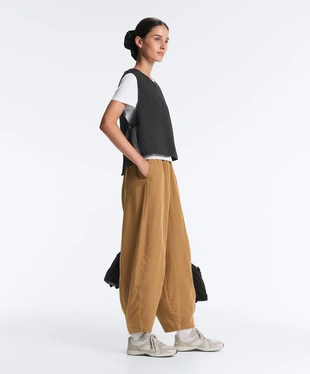 Тонкий стеганый нейлоновый жилет- Заказать в России