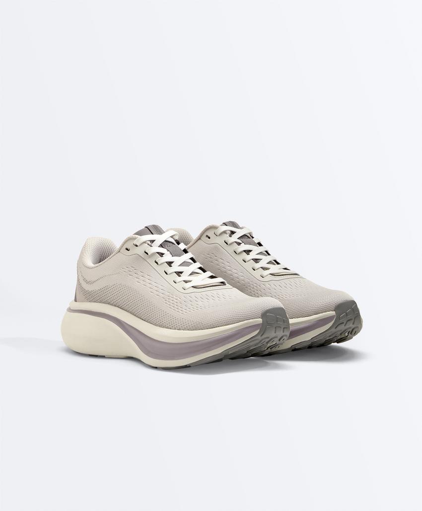 Беговые кроссовки oy/er 835