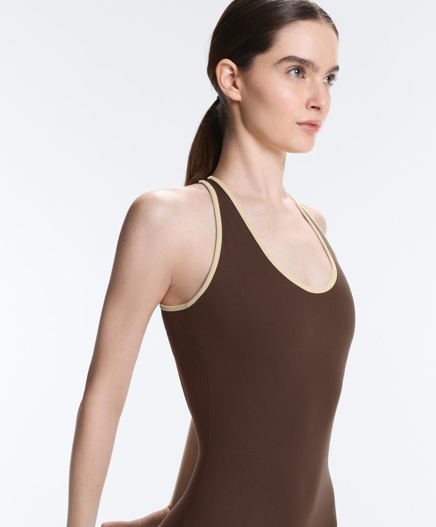 Комбинезон comfortlux короткий с контрастными вставками