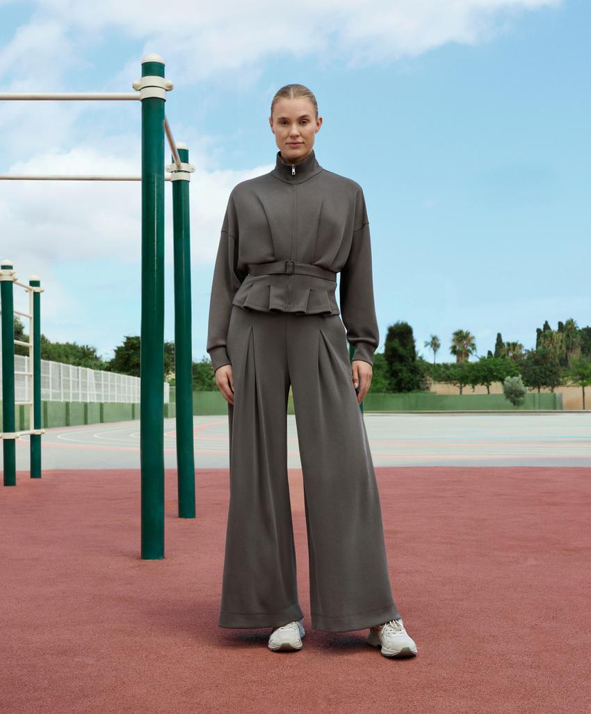 Пиджак из мягкого модала с поясом