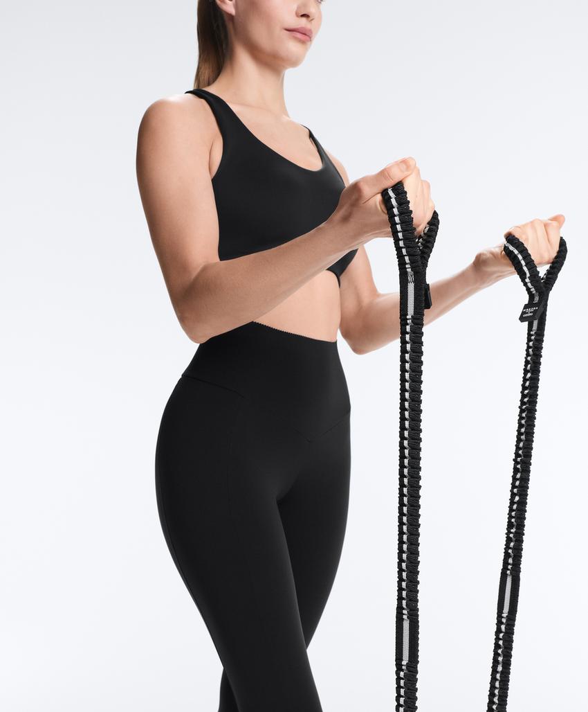 Компрессионные леггинсы с высокой посадкой до щиколотки и карманом