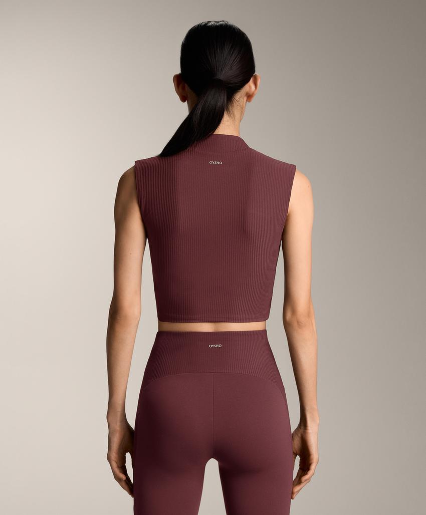 Tank top Comfortlux с перекрестным вырезом без рукавов