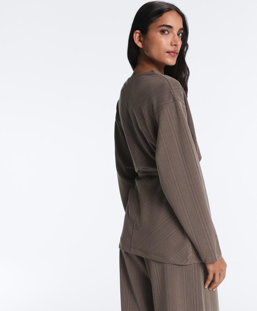 Длинный асимметричный жакет с полосками из модала