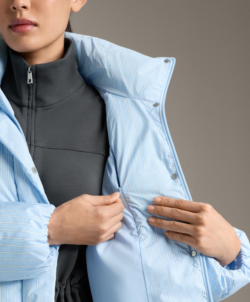 Утепленная куртка с водоотталкивающим покрытием primaloft®