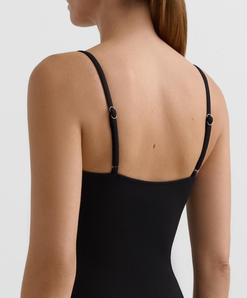 Купальник с v-образным вырезом из креповой ткани