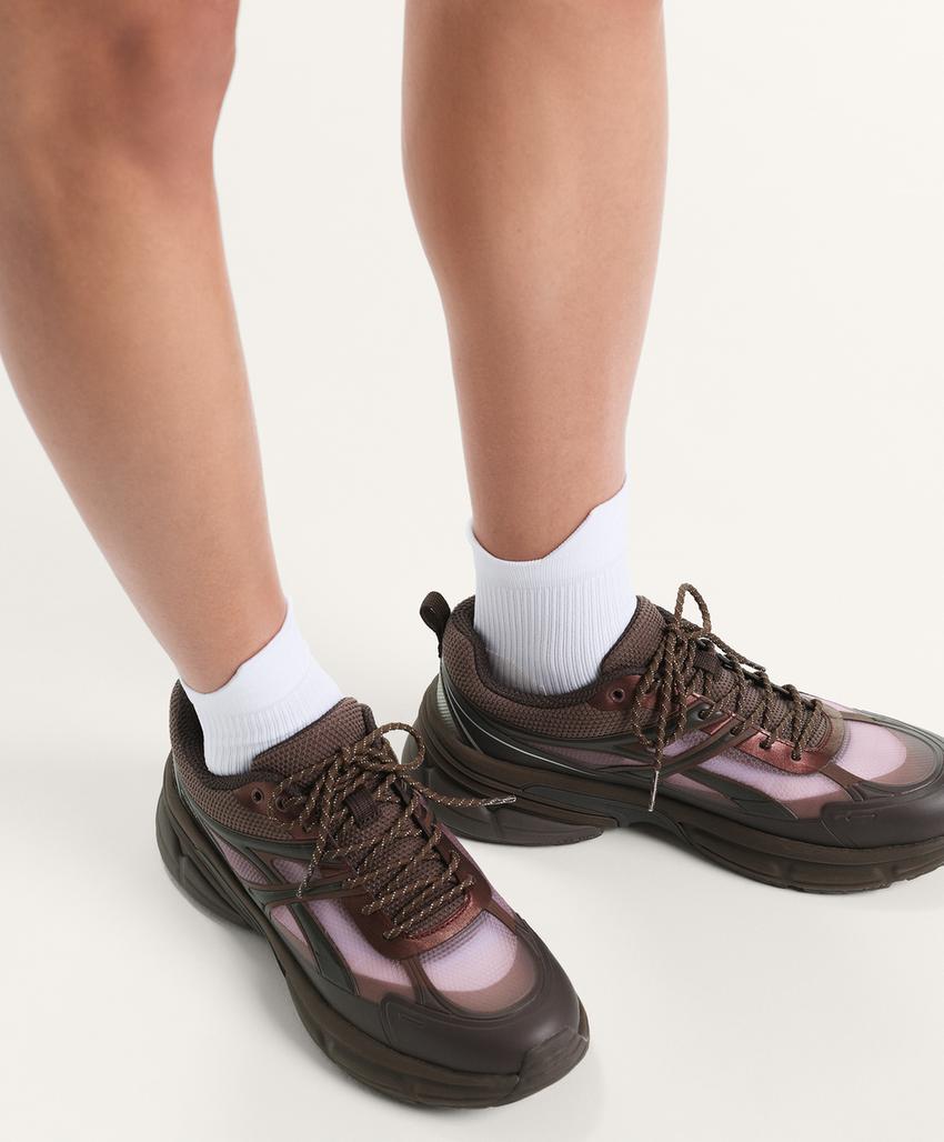 Кроссовки в стиле беговых тренировок