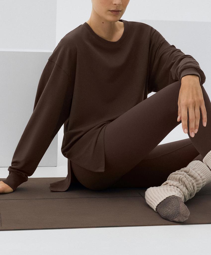 Продольная футболка из хлопкового микса с длинным рукавом, свободного кроя