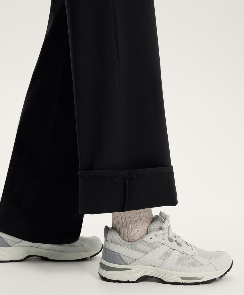 Тёплые штаны для беременных прямого кроя