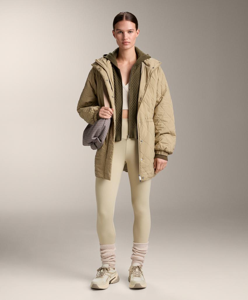 Топ с длинными рукавами и перекрестным верхом из ребристой модальной смеси