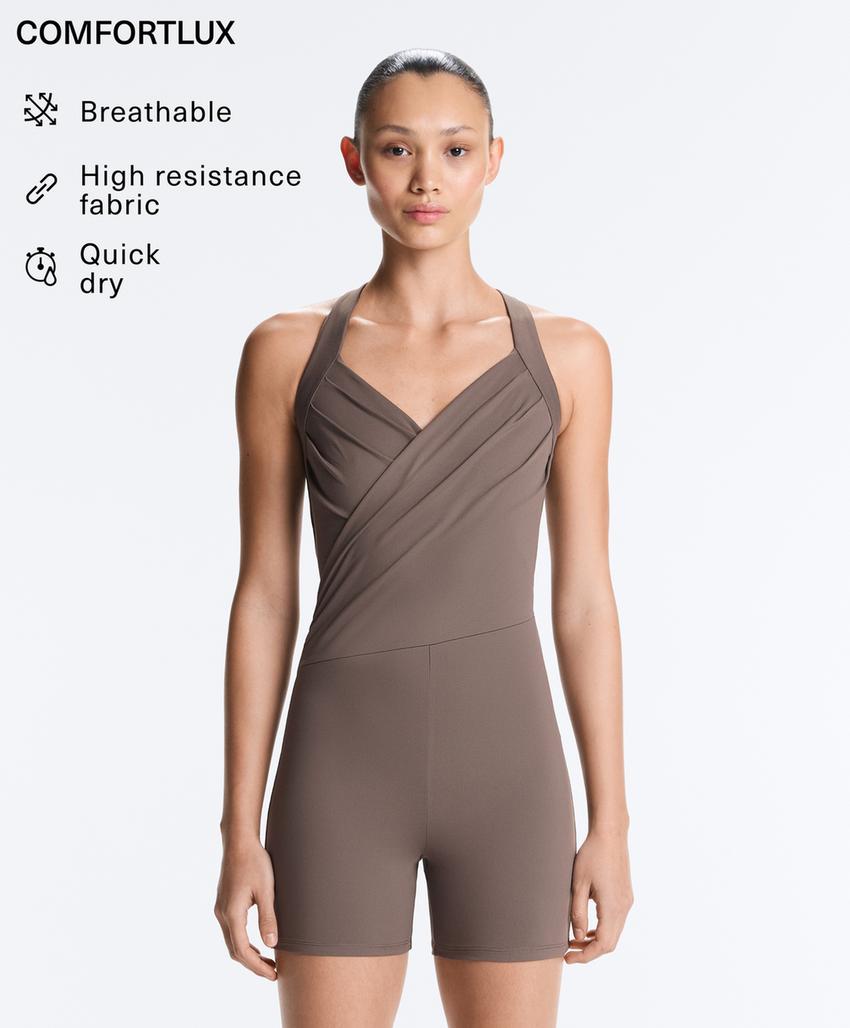 Короткий комбинезон Comfortlux с перекрестным вырезом