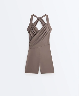 Короткий комбинезон COMFORTLUX с перекрестным вырезом- Заказать в России