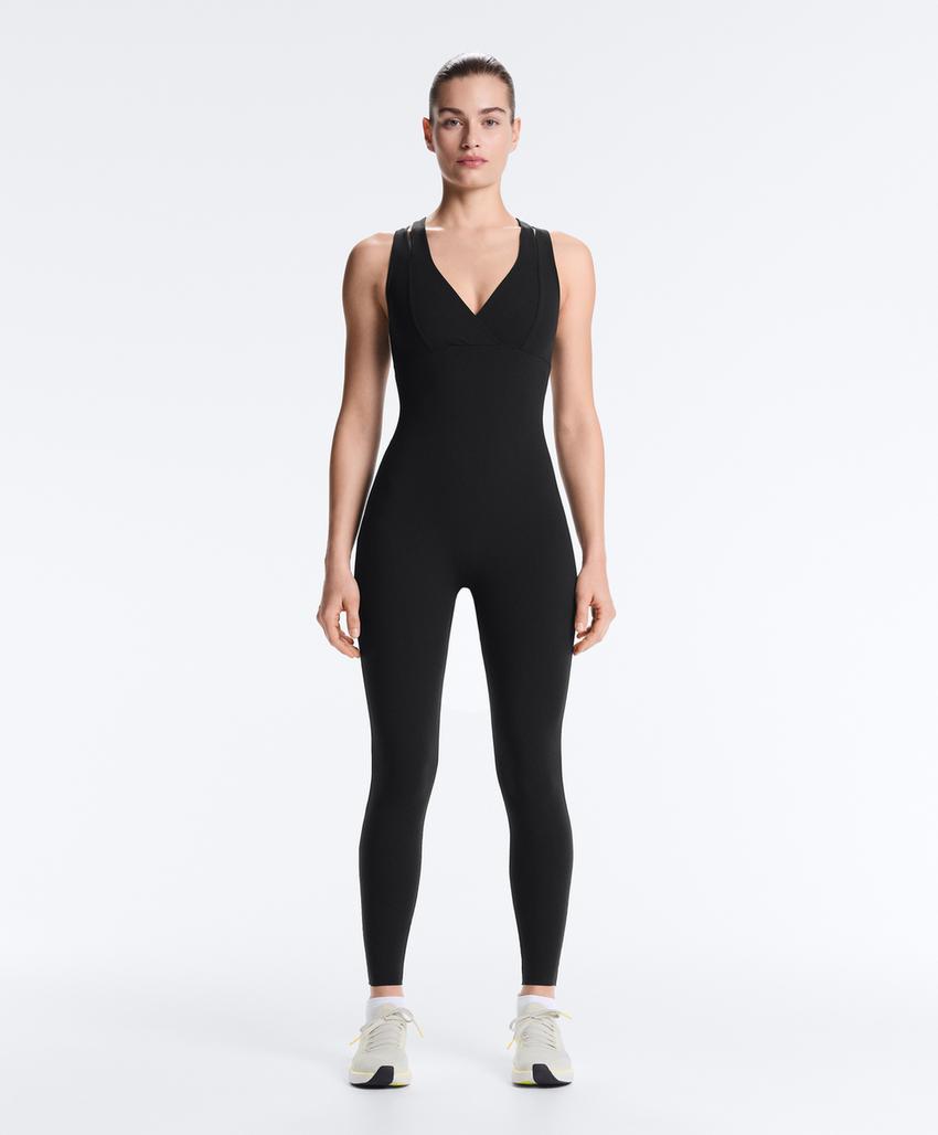 Компрессионный длинный комбинезон с двойным ремешком