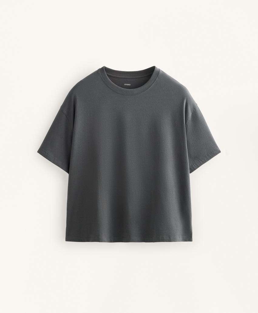 Свободная футболка с короткими рукавами из хлопкового смесового материала