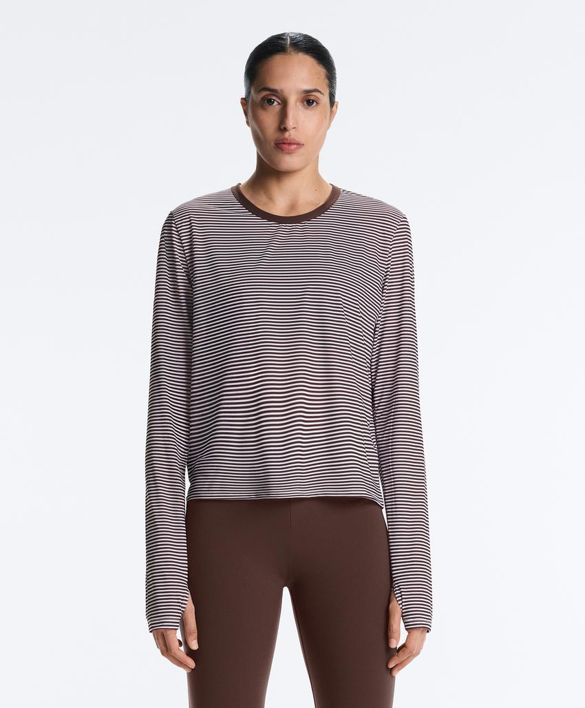 Футболка с длинным рукавом в полоску из технической ткани