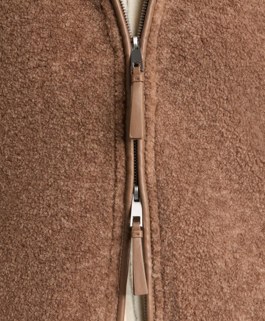 Длинный пушистый пальто из искусственного меха