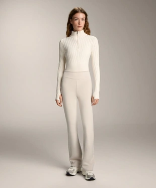 Теплые брюки клеш с высокой посадкой и карманами- Заказать в России