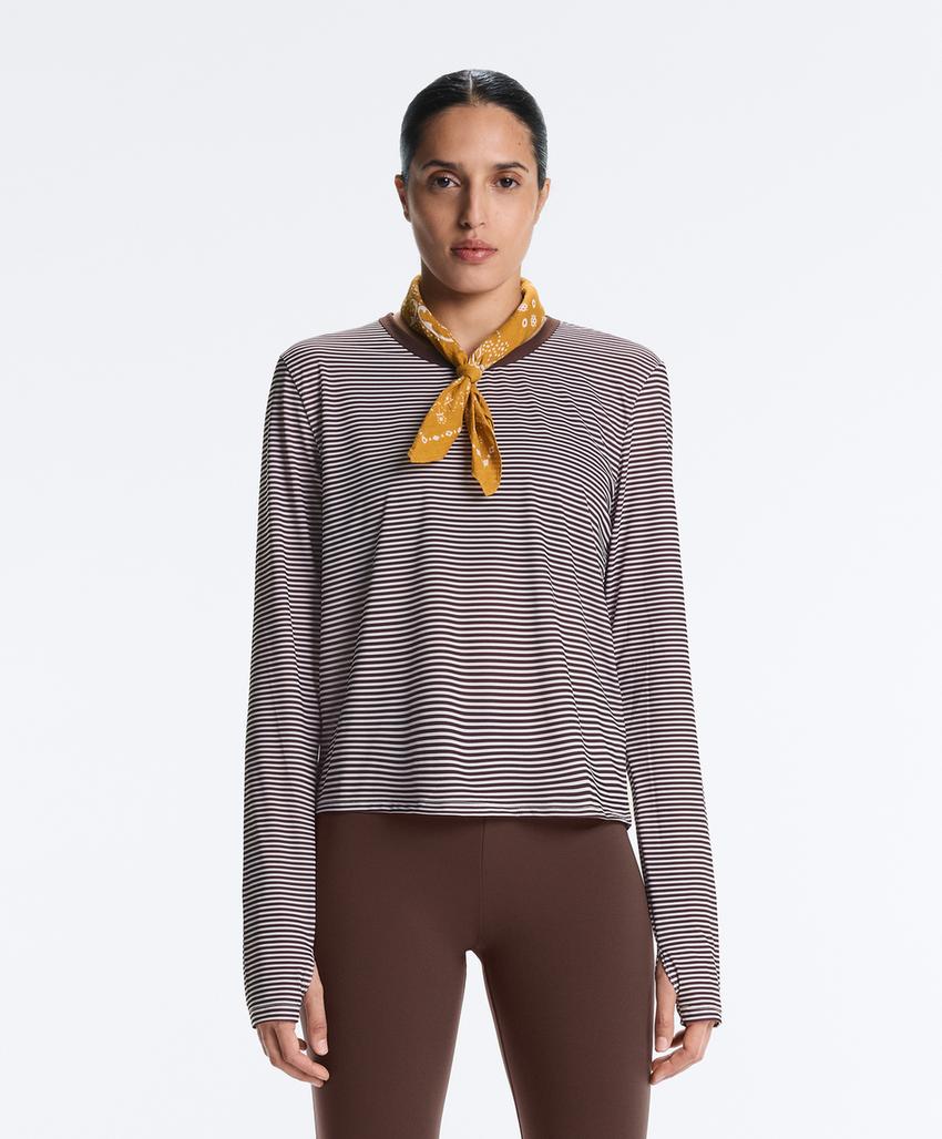 Футболка с длинным рукавом в полоску из технической ткани