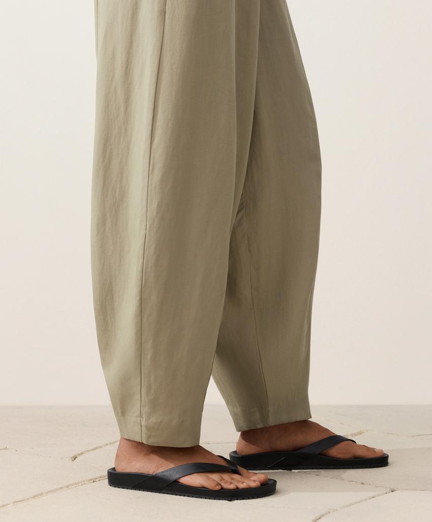 Шаровидные брюки из смеси лиоцелла и 24% льна с швами