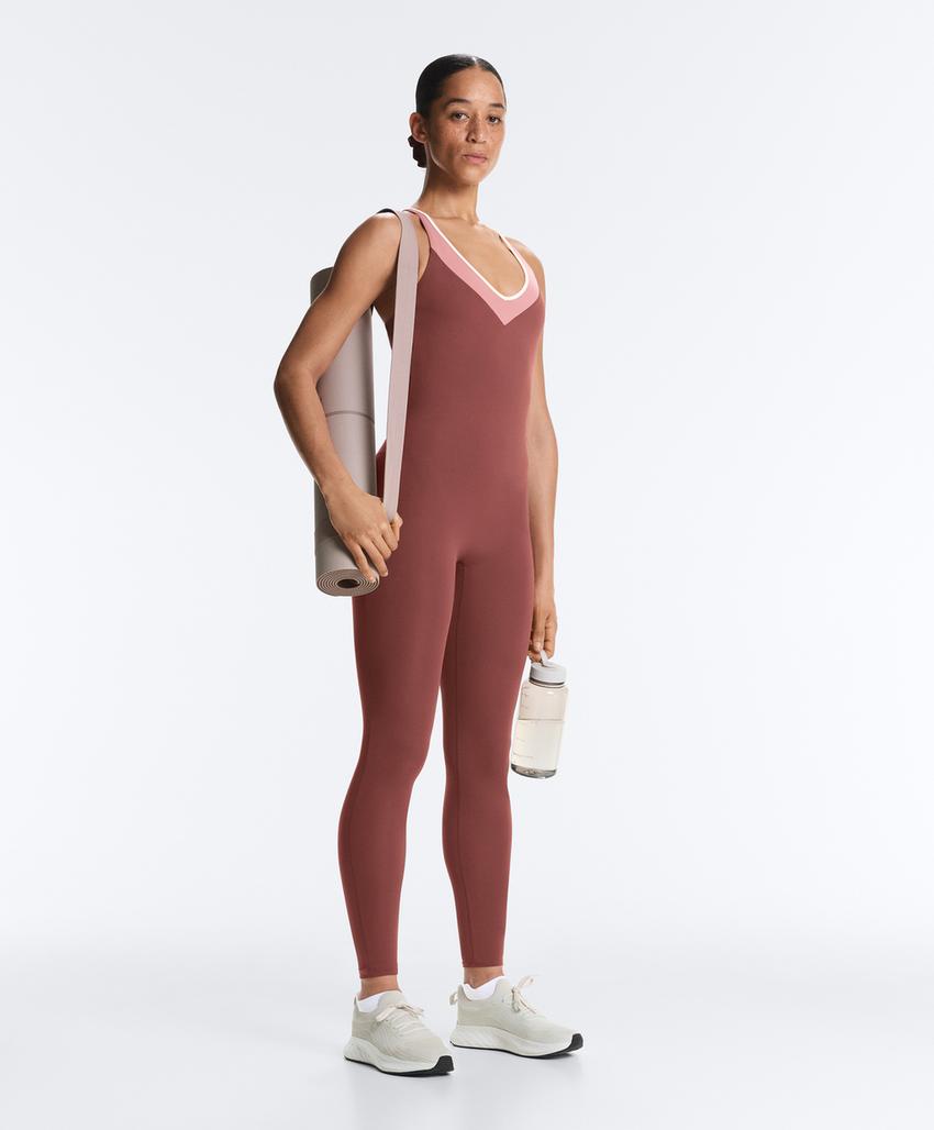 Длинный комбинезон comfortlux с блочной расцветкой