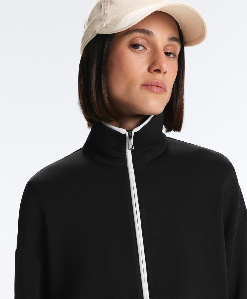 Жакет с отделкой пайетками из мягкого модала