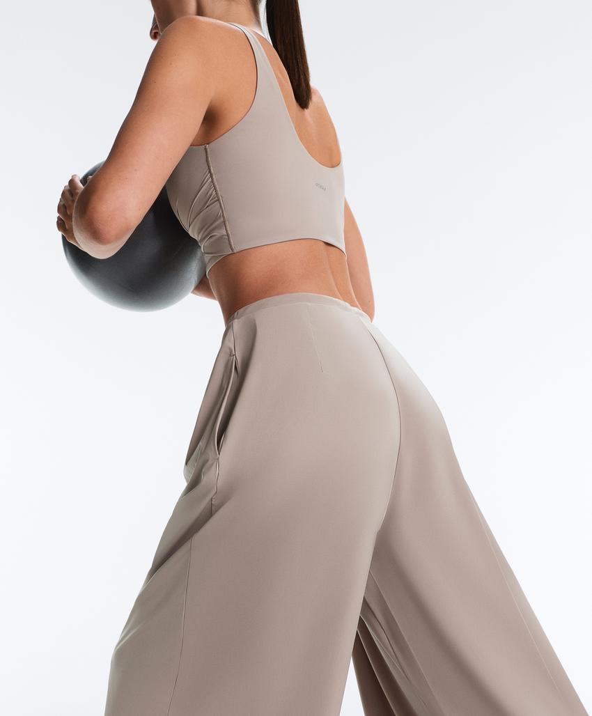 Широкие брюки light touch