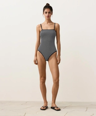 Купальник бандо из жаккарда в горошек- Заказать в России