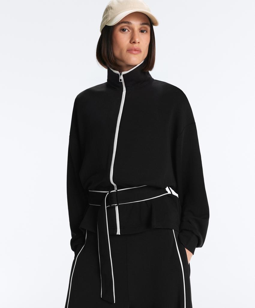 Куртка с мягким касанием из модала с окантовкой