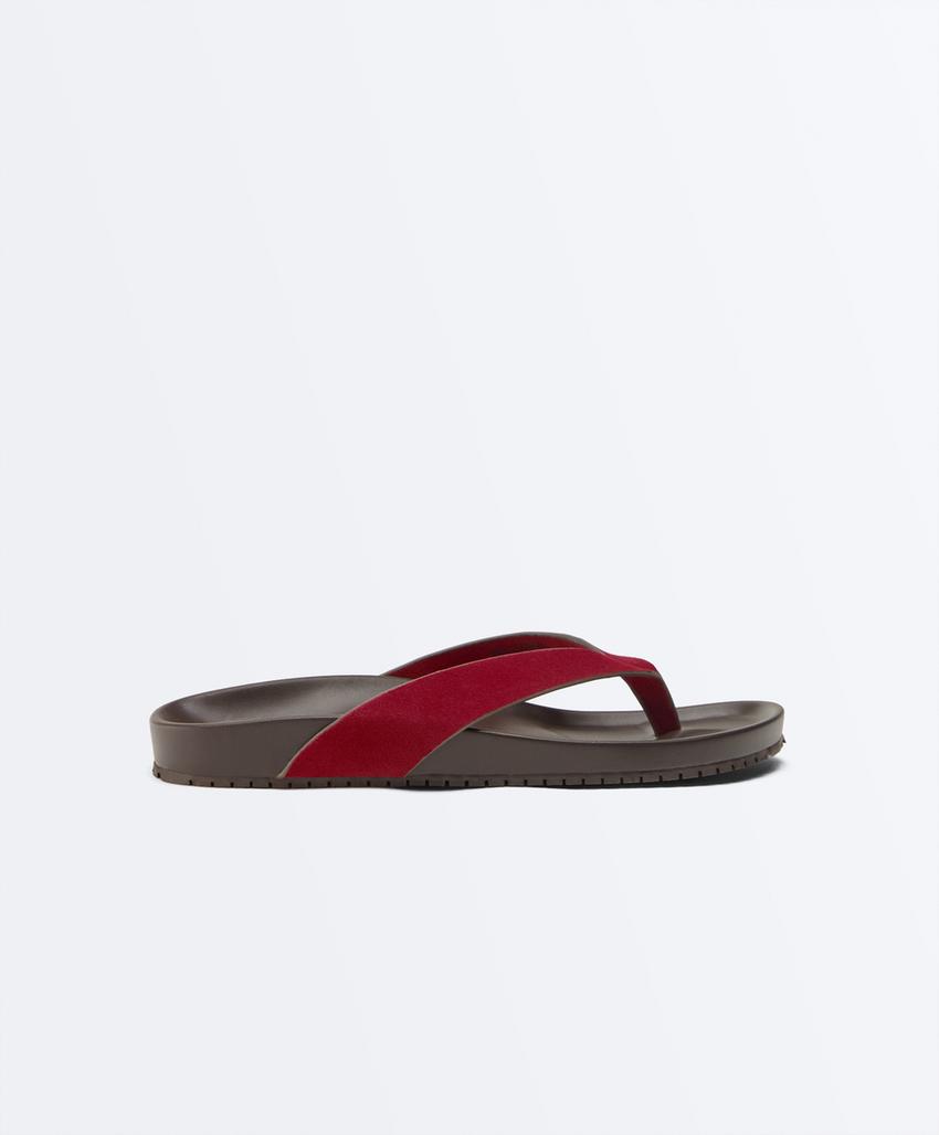 Кожаные сандалии